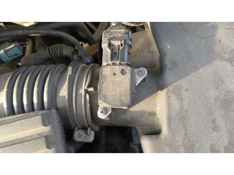 Recambio de caudalimetro para toyota corolla sedán (_e15_) 1.33 (nre150) referencia OEM IAM   