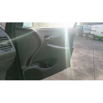 GUARNECIDO PUERTA DELANTERA DERECHA 6761002F70B0 