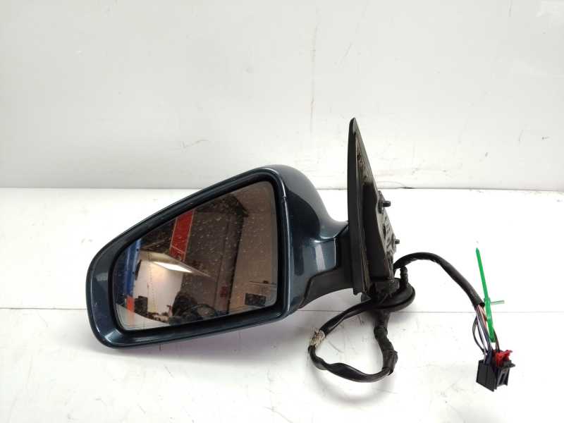 Recambio de espejo retrovisor izquierdo para audi a6 c6 (4f2) 3.0 tdi quattro referencia OEM IAM 4F1858531N  