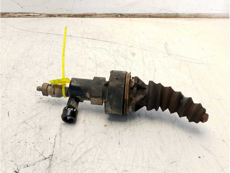 Recambio de bombin embrague para ford transit connect (tc7) referencia OEM IAM 3C117A508  