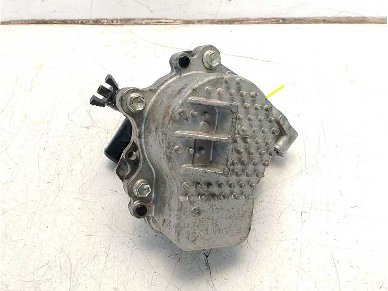 Recambio de bomba agua para toyota yaris 1.5 16v cat (híbrido) referencia OEM IAM 161A029015  