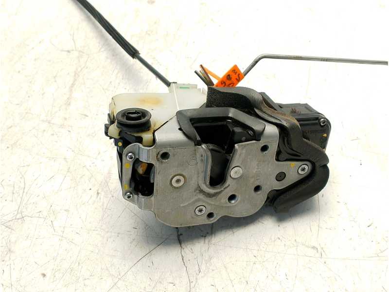 Recambio de cerradura puerta trasera derecha para opel insignia a (g09) 2.0 cdti (68) referencia OEM IAM 3023880  