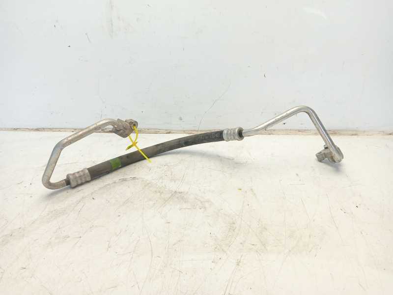 Recambio de tubos aire acondicionado para toyota yaris 1.5 16v cat referencia OEM IAM 887110D370  