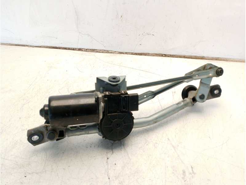 Recambio de motor limpia delantero para kia cee´d emotion referencia OEM IAM 98120A2000  