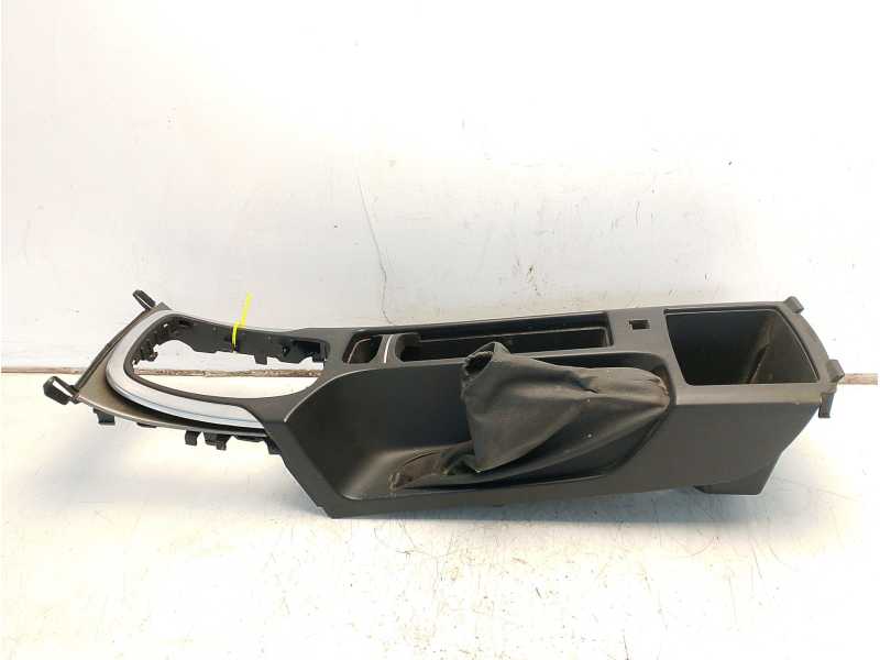 Recambio de consola central para opel insignia a (g09) 2.0 cdti (68) referencia OEM IAM 13222129  