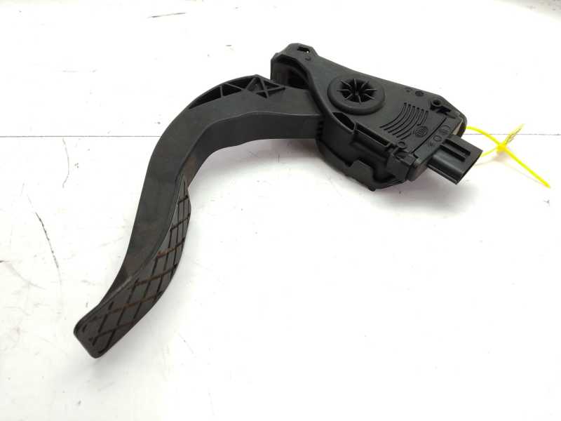 Recambio de pedal acelerador para audi a5 sportback (8ta) 2.0 tdi referencia OEM IAM 8K1723523A  
