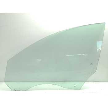 LUNA DELANTERA IZQUIERDA 8T8845201B 