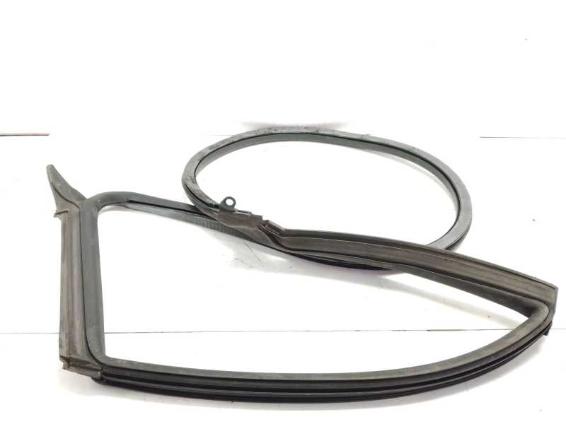 Recambio de gomas contorno puerta para audi a5 sportback (8ta) 2.0 tdi referencia OEM IAM 8T8833707F  