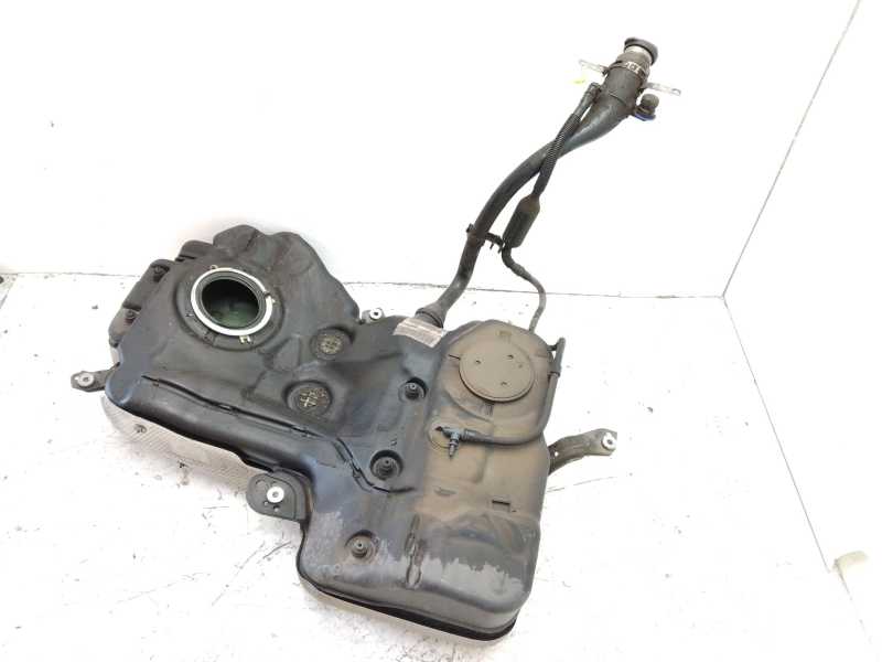 Recambio de deposito combustible para audi a5 sportback (8ta) 2.0 tdi referencia OEM IAM 8T0201055N  