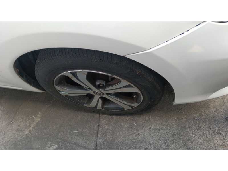 Recambio de paso de rueda delantero derecho para nissan pulsar hatchback (c13) 1.5 dci referencia OEM IAM   