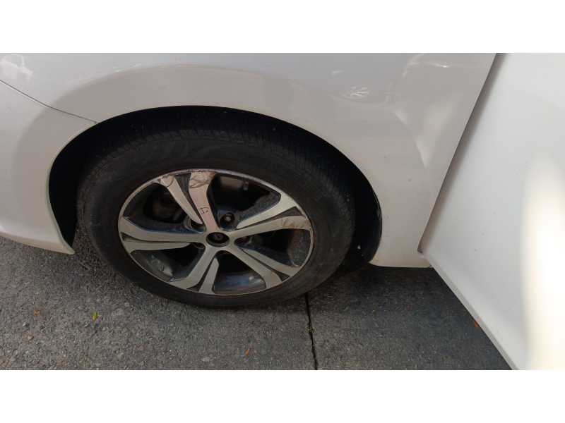 Recambio de paso de rueda delantero izquierdo para nissan pulsar hatchback (c13) 1.5 dci referencia OEM IAM   
