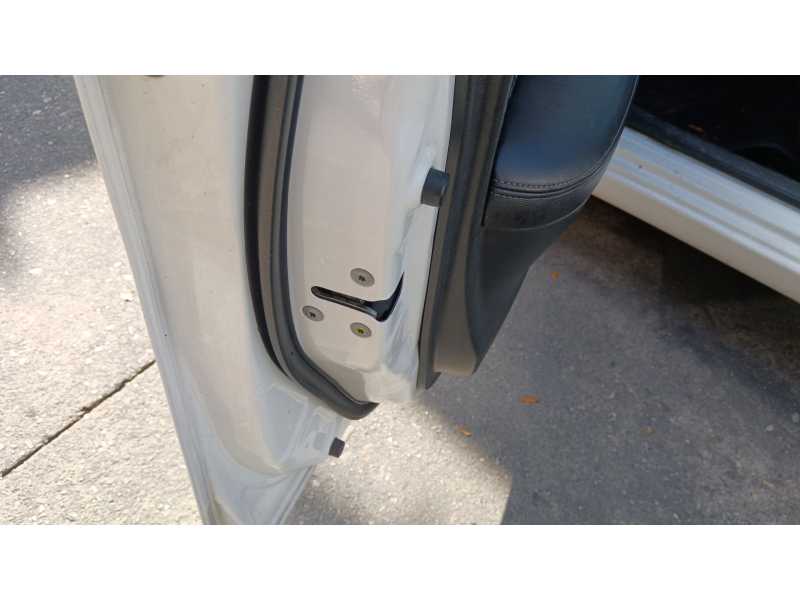 Recambio de cerradura puerta delantera izquierda para nissan pulsar hatchback (c13) 1.5 dci referencia OEM IAM   