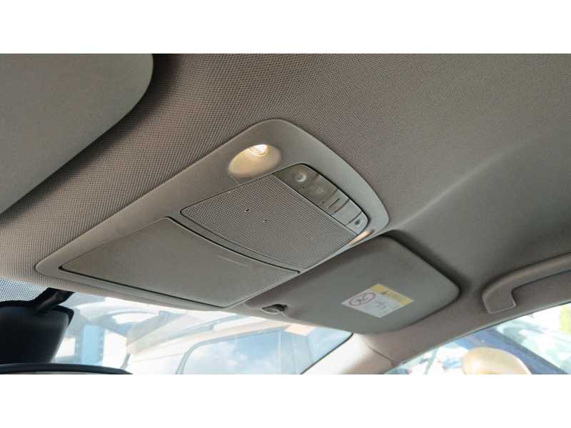 Recambio de luz interior para nissan pulsar hatchback (c13) 1.5 dci referencia OEM IAM   