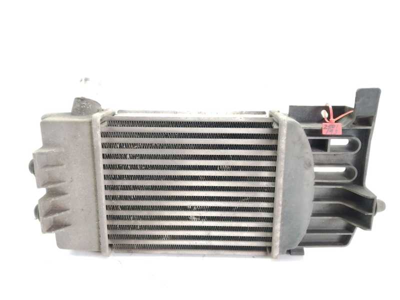 Recambio de intercooler para toyota yaris (_p9_) 1.4 d-4d (nlp90_) referencia OEM IAM 179000N030  
