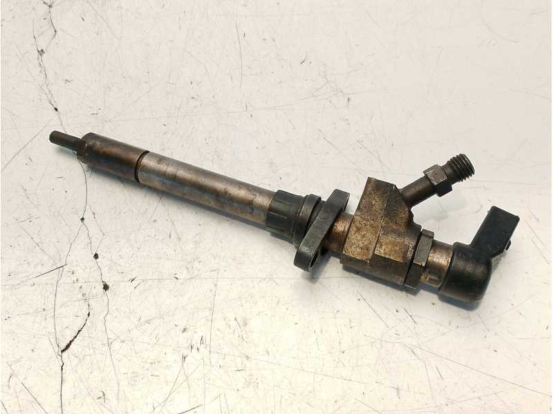 Recambio de inyector para peugeot expert kombi 1.9 turbodiesel cat referencia OEM IAM 9659337980  