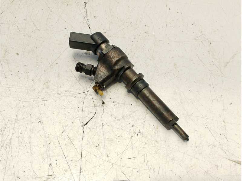 Recambio de inyector para citroën berlingo 2.0 hdi 600 furg. referencia OEM IAM 9652173780  