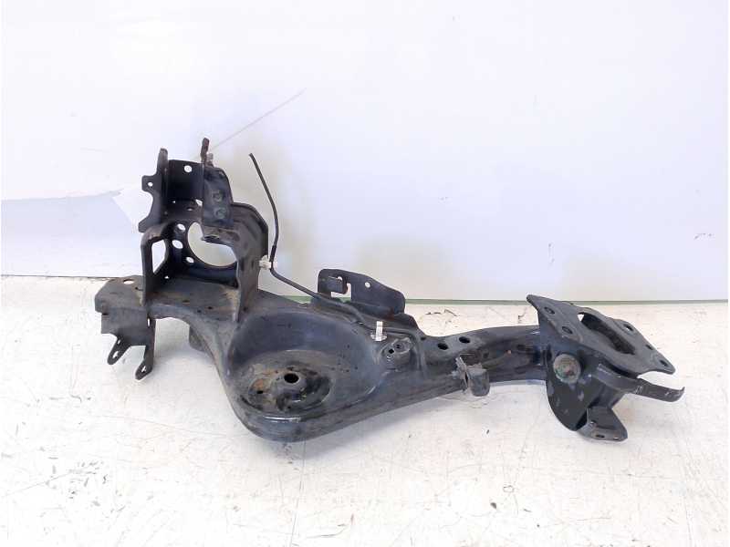 Recambio de brazo suspension inferior trasero izquierdo para renault koleos dynamique pack2 referencia OEM IAM 55501JY00A  