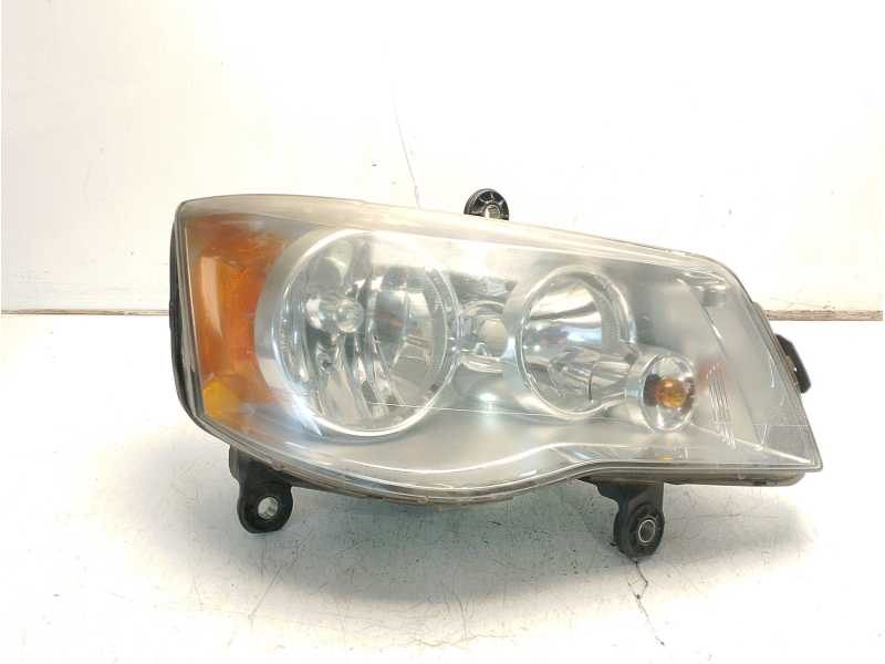 Recambio de faro derecho para chrysler voyager (es) 3.3 cat referencia OEM IAM 5113340AD  