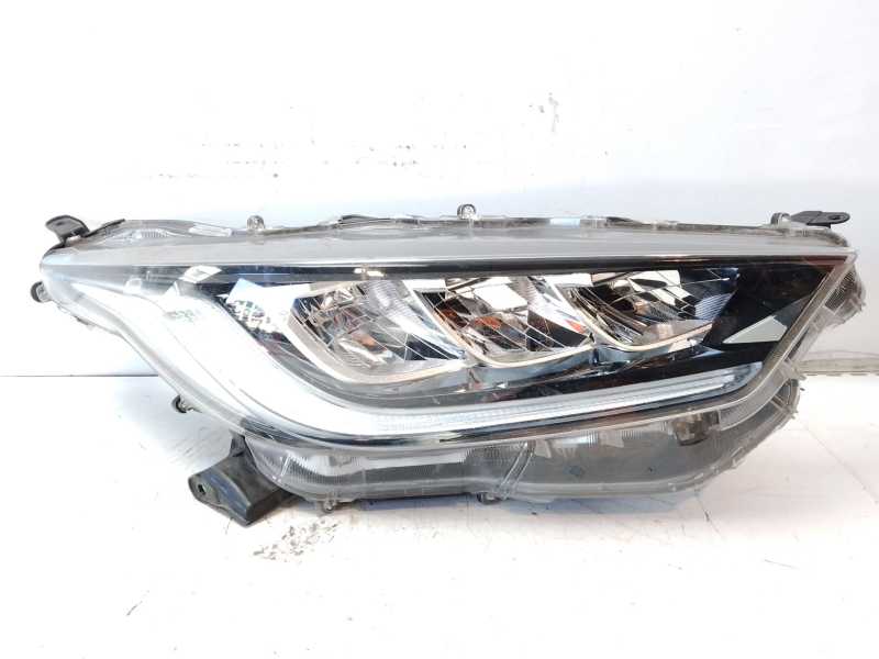 Recambio de faro derecho para toyota yaris hybrid active referencia OEM IAM 81110K0080  