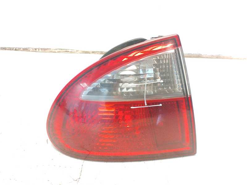 Recambio de piloto trasero izquierdo para seat leon (1m1) 1.9 tdi referencia OEM IAM 1M6945111  