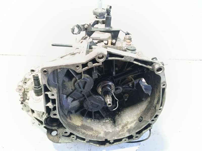 Recambio de caja cambios para renault master ii furgoneta (fd) 2.5 dci referencia OEM IAM 7701478246 PF1AA011 C046952