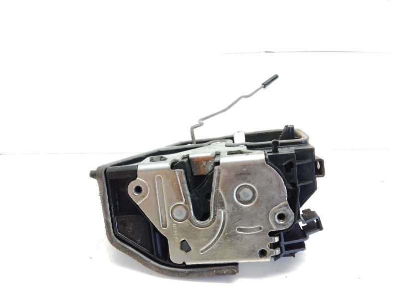 Recambio de cerradura puerta trasera izquierda para bmw serie 5 touring (e61) 530d referencia OEM IAM 51227202147  