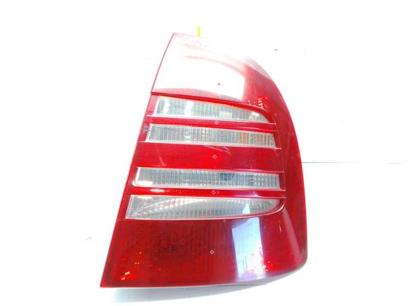 Recambio de piloto trasero derecho para skoda superb i (3u4) 1.9 tdi referencia OEM IAM 3U5945112A  