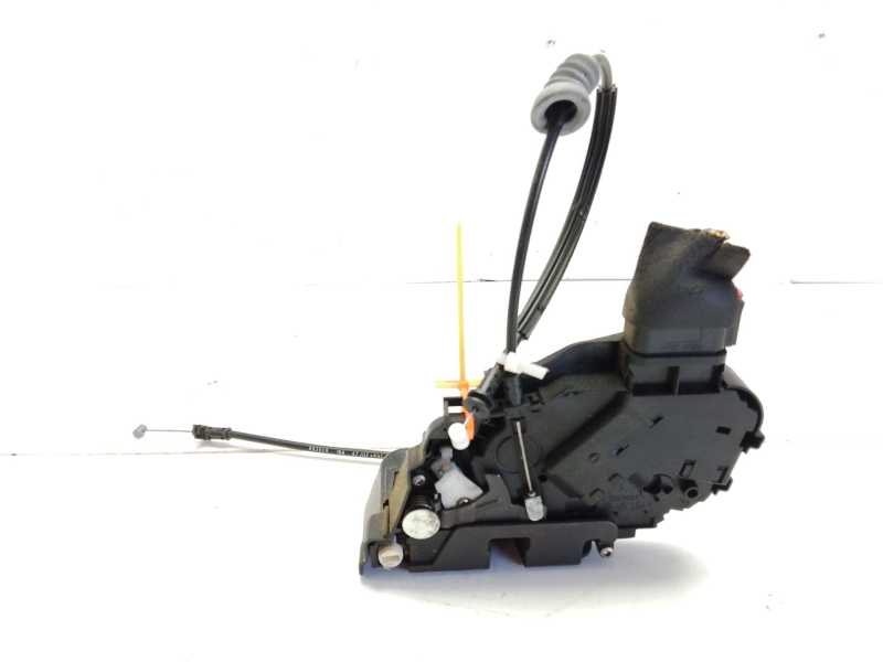 Recambio de cerradura puerta trasera izquierda para volvo v50 (545) 2.0 d referencia OEM IAM 30753668  