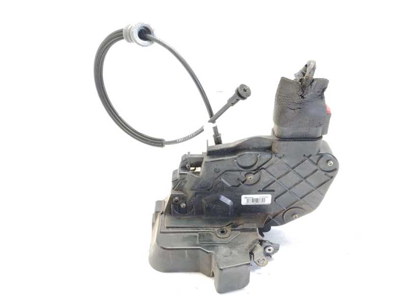 Recambio de cerradura puerta delantera derecha para volvo v50 (545) 2.0 d referencia OEM IAM 30753664  