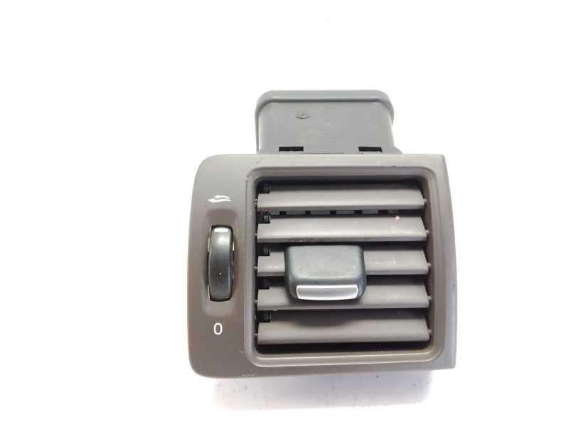 Recambio de rejilla aireadora para volvo v50 (545) 2.0 d referencia OEM IAM 39888292  
