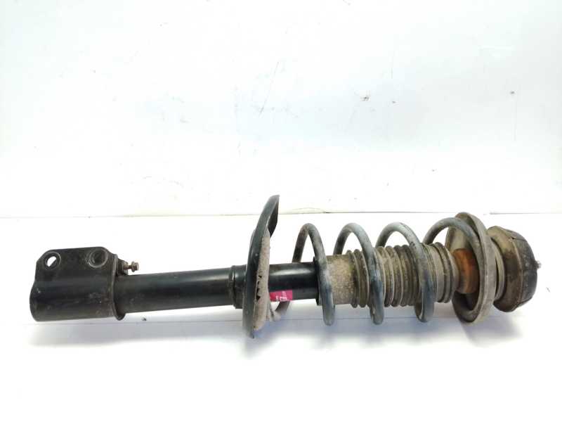 Recambio de amortiguador delantero izquierdo para dacia dokker 1.5 dci diesel fap cat referencia OEM IAM 3338034  