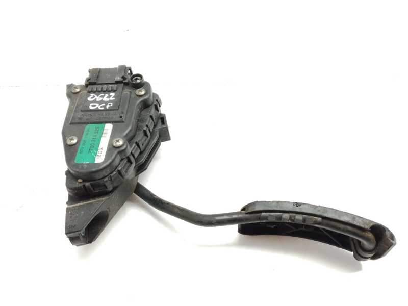 Recambio de pedal acelerador para renault master ii furgoneta (fd) 2.5 dci 120 referencia OEM IAM 7700314525  