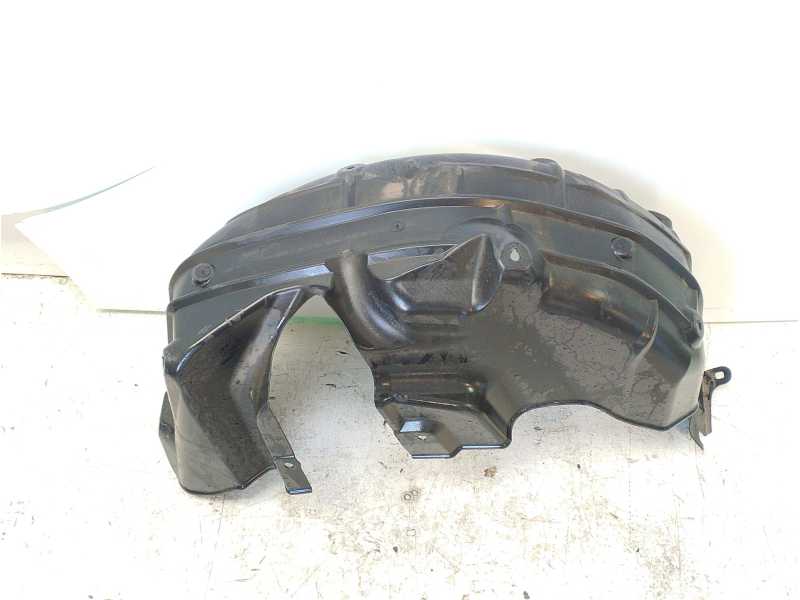 Recambio de paso de rueda trasero izquierdo para toyota yaris active referencia OEM IAM 65638K0050  