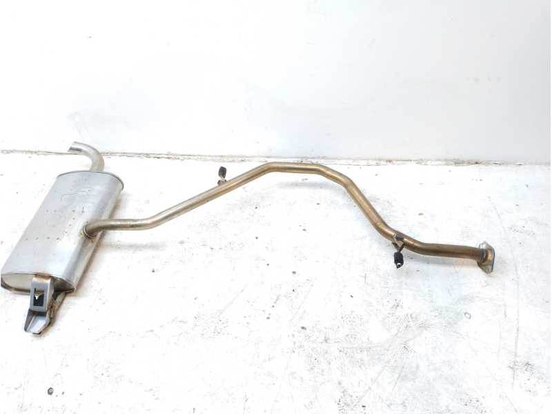 Recambio de tubo escape trasero para toyota c-hr hybrid active referencia OEM IAM 174300T750  