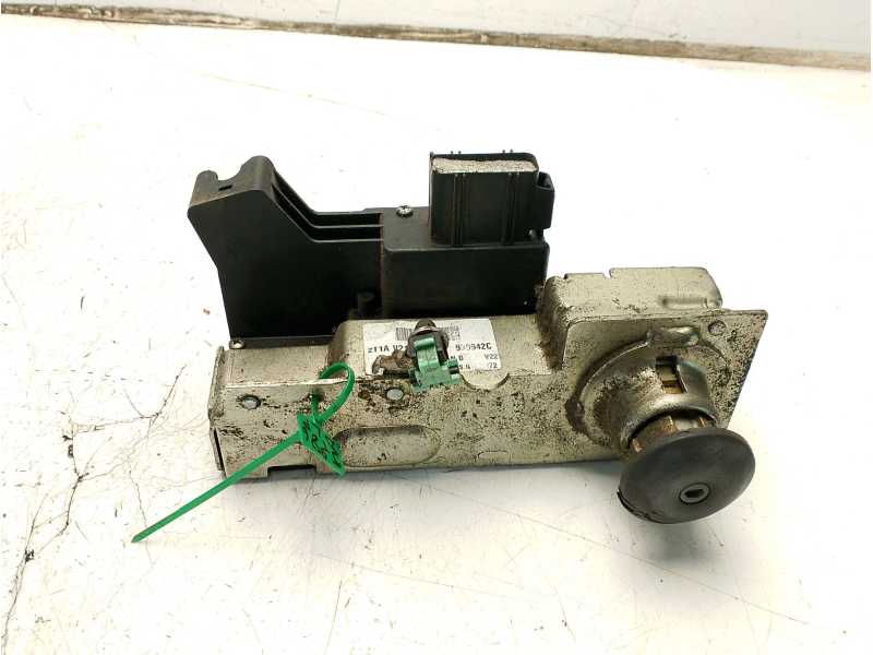 Recambio de cerradura puerta delantera derecha para ford transit connect (tc7) 1.8 16v cat referencia OEM IAM 1419491  
