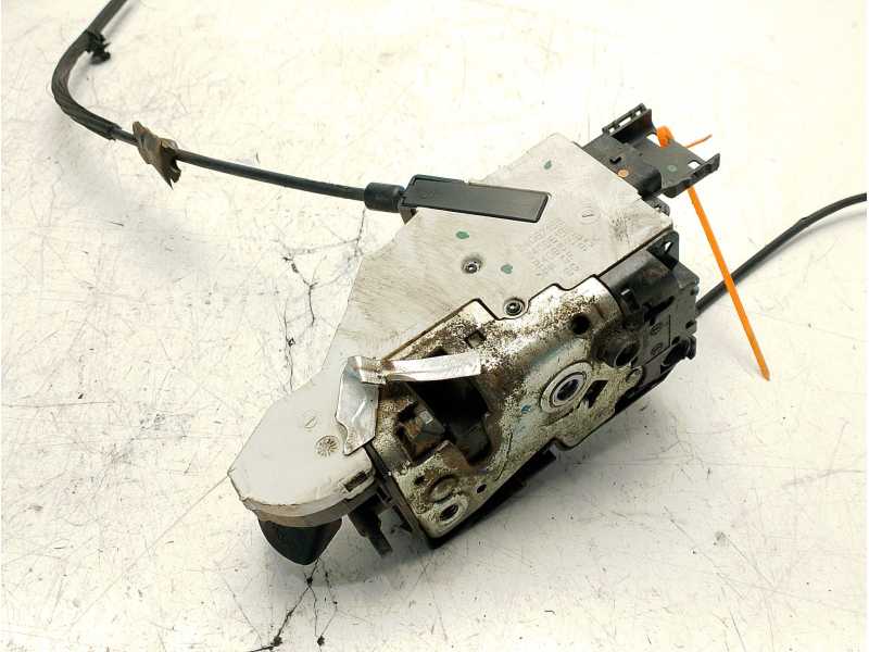 Recambio de cerradura puerta delantera izquierda para peugeot 207/207+ (wa_, wc_) 1.4 hdi referencia OEM IAM 24087158  