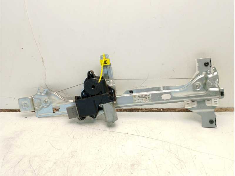 Recambio de elevalunas trasero derecho para peugeot 5008 premium referencia OEM IAM 9682808680  