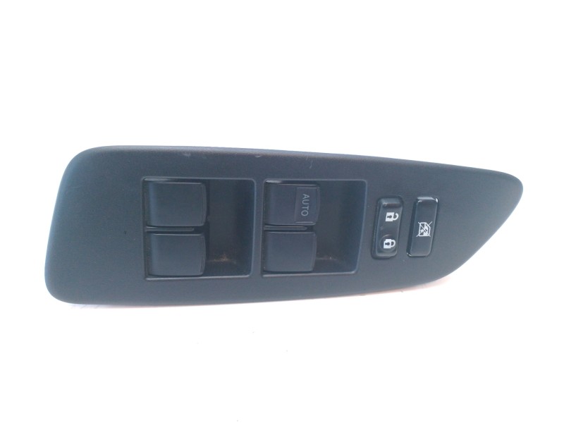 Recambio de elevalunas delantero izquierdo para toyota auris 1.4 turbodiesel cat referencia OEM IAM 8482002210  