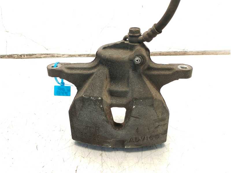 Recambio de pinza freno delantera derecha para lexus is referencia OEM IAM 4773053060  