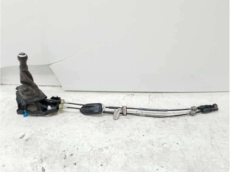 Recambio de palanca cambio para toyota aygo x (_b7_) 1.0 vvt-i (kgb70) referencia OEM IAM 33530K0010  