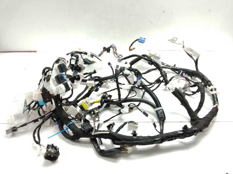 Recambio de cable para toyota aygo x (_b7_) 1.0 vvt-i (kgb70) referencia OEM IAM 821210H650  