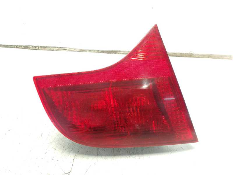 Recambio de piloto trasero izquierdo interior para audi a4 b7 avant (8ed) 2.0 tdi referencia OEM IAM 8E9945093  