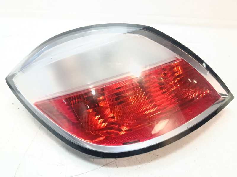 Recambio de piloto trasero izquierdo para opel astra h (a04) 1.8 (l48) referencia OEM IAM 93178771 00865301 24451835