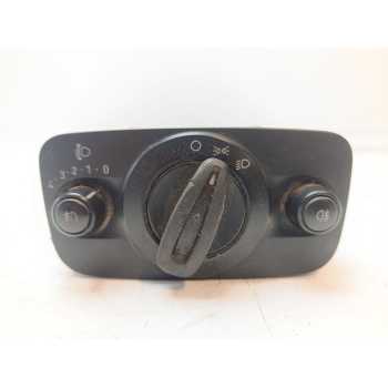 MANDO LUCES 1515202 10004132 8A6T13A024BB