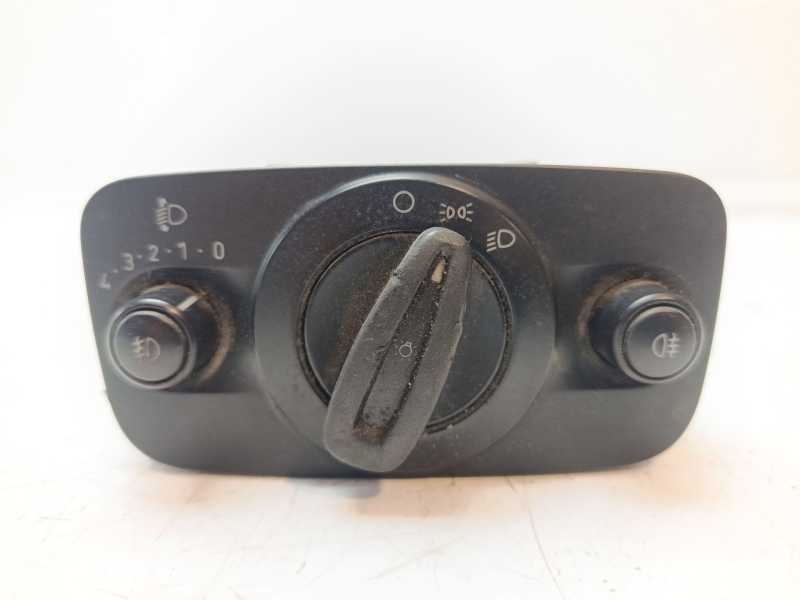 Recambio de mando luces para ford fiesta (cb1) econetic referencia OEM IAM 1515202 10004132 8A6T13A024BB