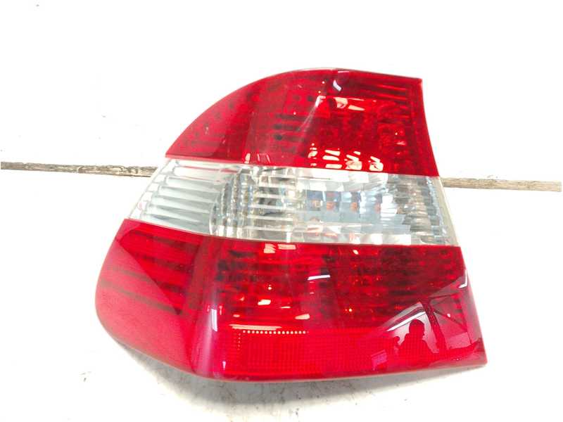 Recambio de piloto trasero izquierdo para bmw 3 (e46) 320 d referencia OEM IAM 63216946535  