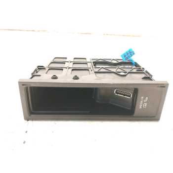 MOLDURA 5N0035341C 