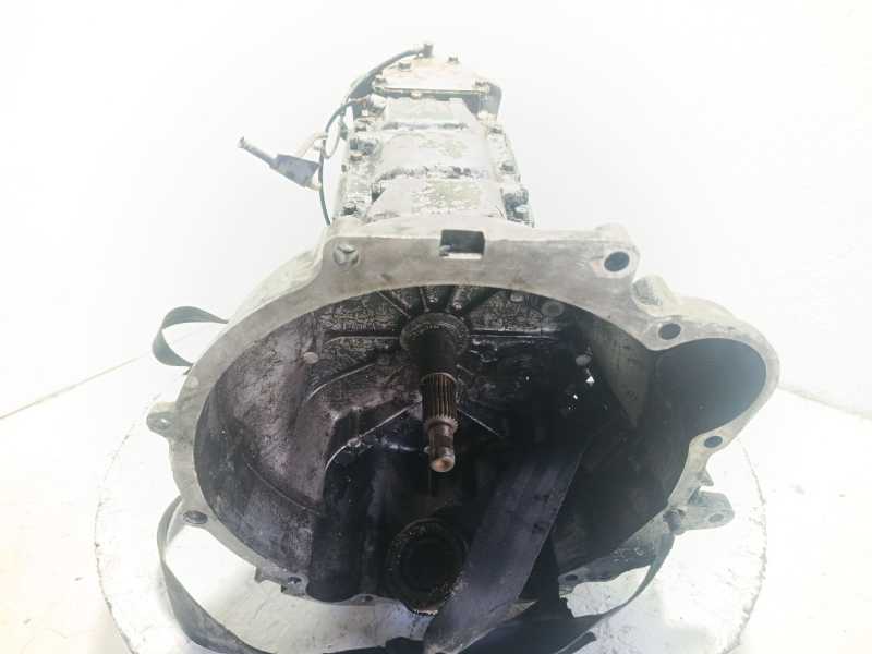 Recambio de caja cambios para mitsubishi montero   (l04_g, l14_g) 2.5 td (l044g, l049g) referencia OEM IAM MR528729  A872609