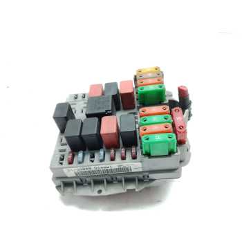 CAJA RELES / FUSIBLES 51799849 