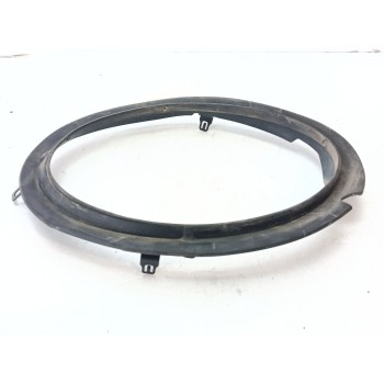 MOLDURAS DELANTERAS 5176739141005 1070201